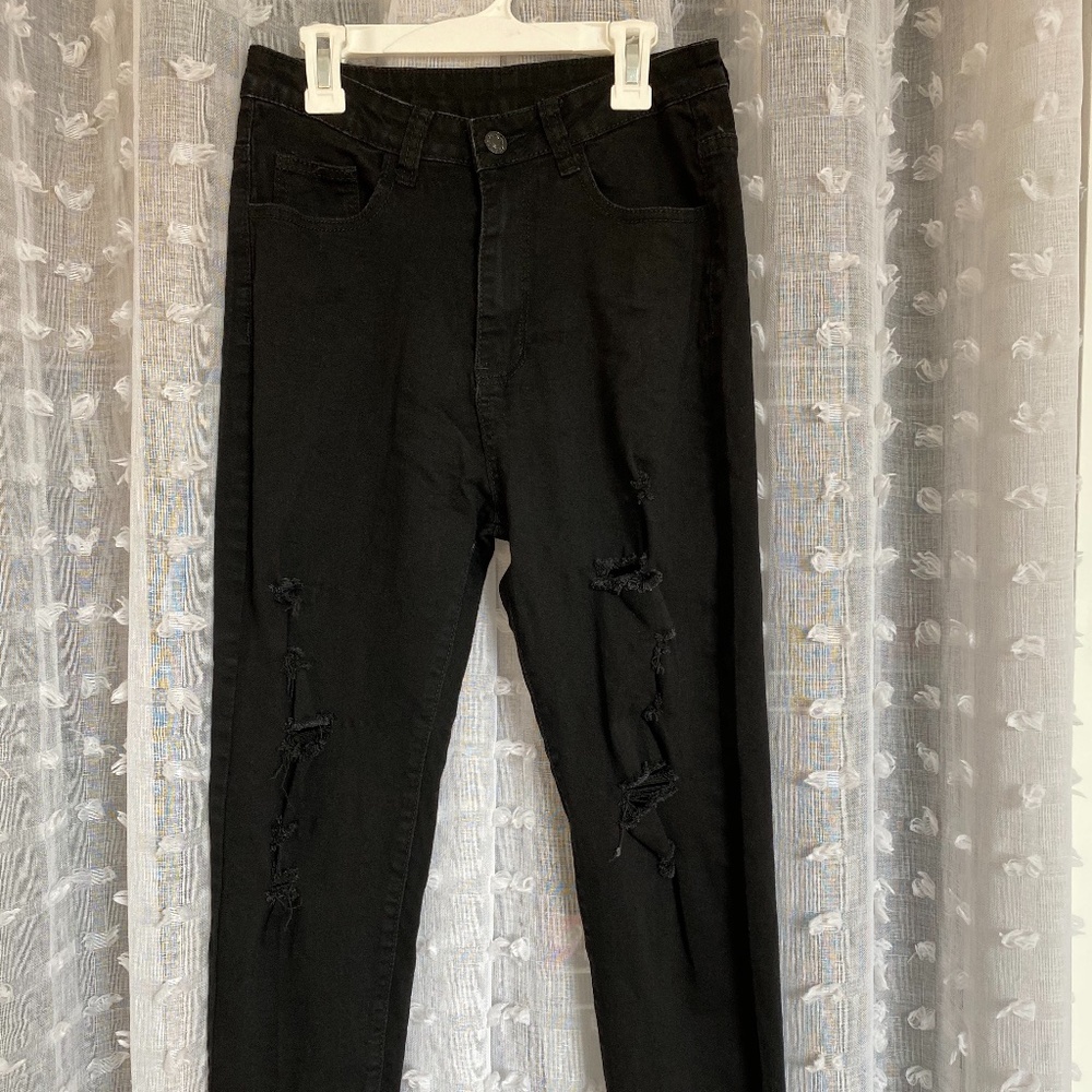 Black Ripped Jeans